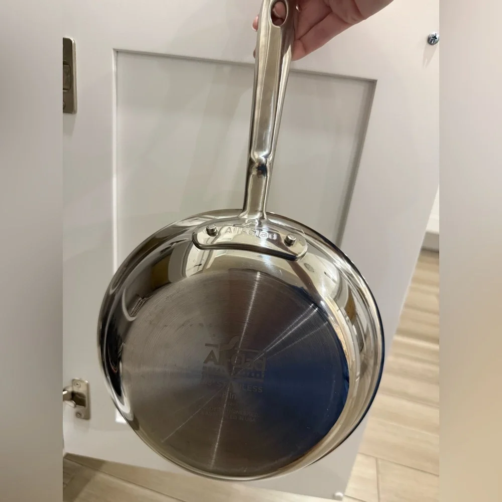 All clad d3 8inch pan